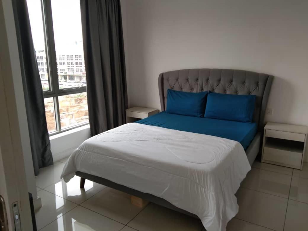 Pintarman Family Suites @ Miri Times Square Esterno foto